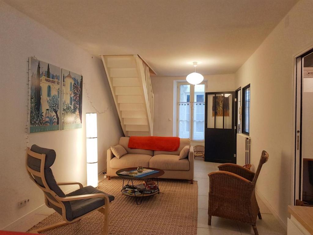 La Maison De Ville 76M2 Avec Terrasse De 22M2 La Rochelle  Exteriér fotografie